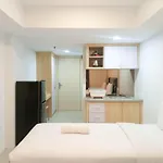 Minimalist Studio At De Prima Apartment By Travelio